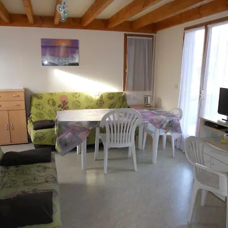 Chalet Maison Dans Parc Residentiel De Loisirs - V08700 *